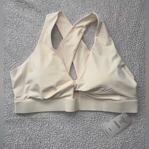 Fabletics size 3x (22-24w) Cream yellow Cross-Back Sports Bra